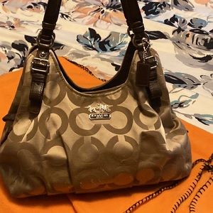 Coach Logo Signature Bag size14x11xx5